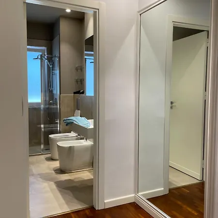 Casa Edward 4*