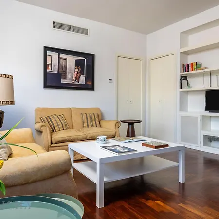 Casa Edward Ξενοδοχείο με διαμερίσματα 4*